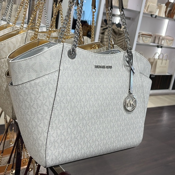 MICHAEL KORS 
Jet Set Travel Large Signature Chain Shoulder Tote Bag
Silver 
NWT - Picture 3 of 16